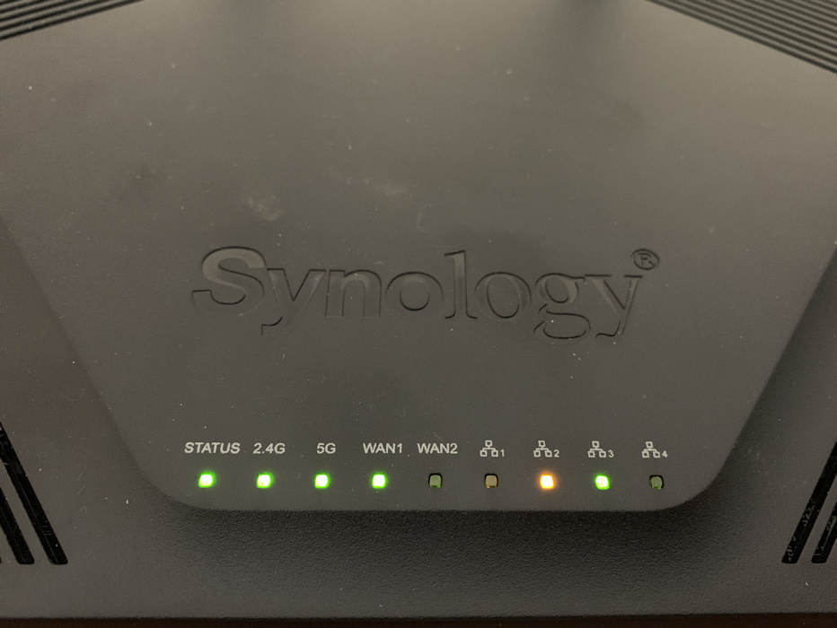 LAN connected one computer "Orange" | Synology